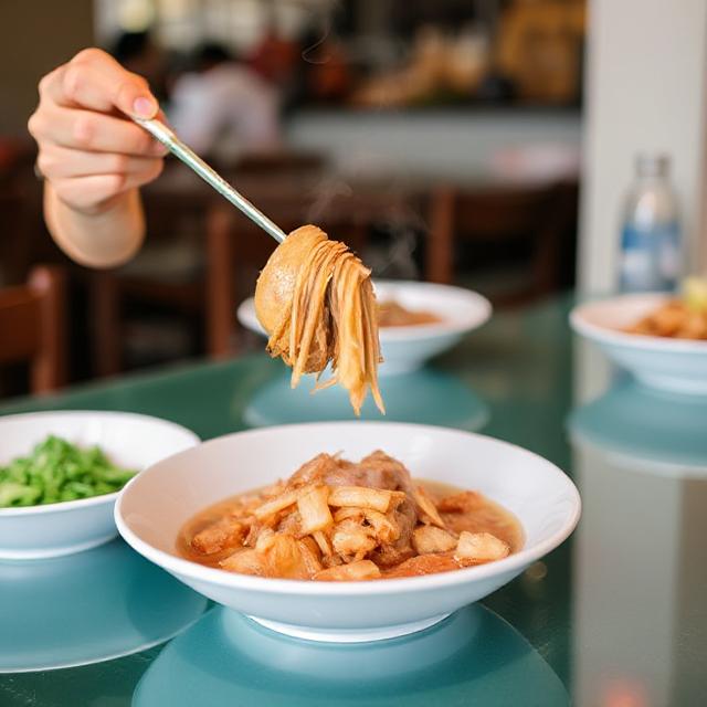 Panduan Pecinta Kuliner untuk Pesisir Vietnam: Restoran Seafood yang Tak Boleh Dilewatkan